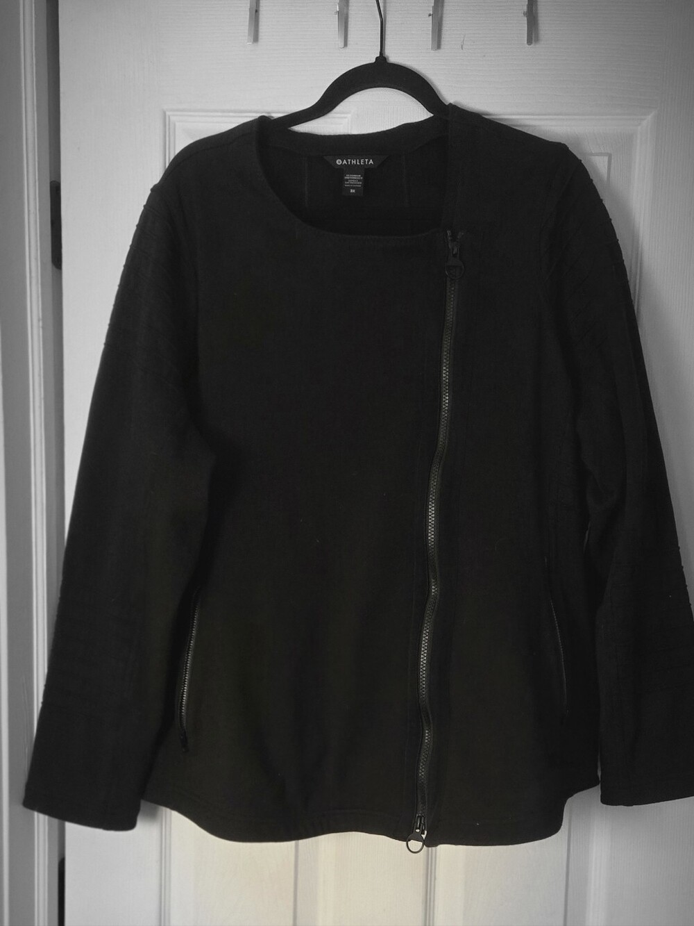 Athleta Women's Black Asymmetrical Zip Jacket
